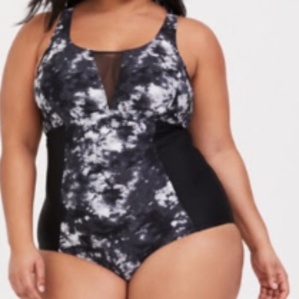 Tie-Dye Swimsuit- Plus Size